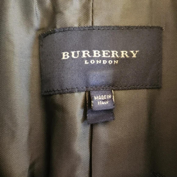 Authentic Burberry Classic Notch Collar Wool Flannel Blazer